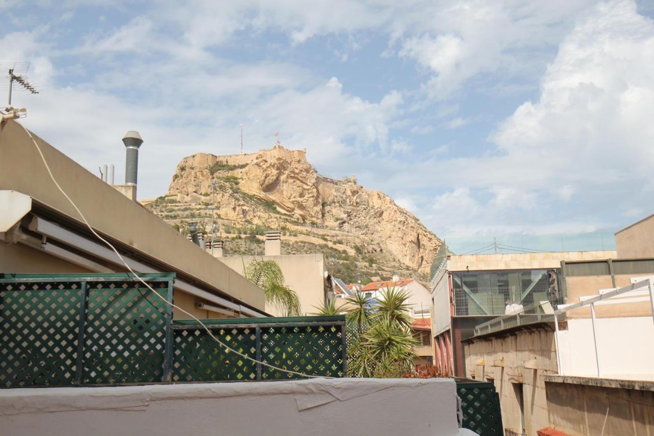 Atico Old Town -La Nonna Apartment Alicante Luaran gambar